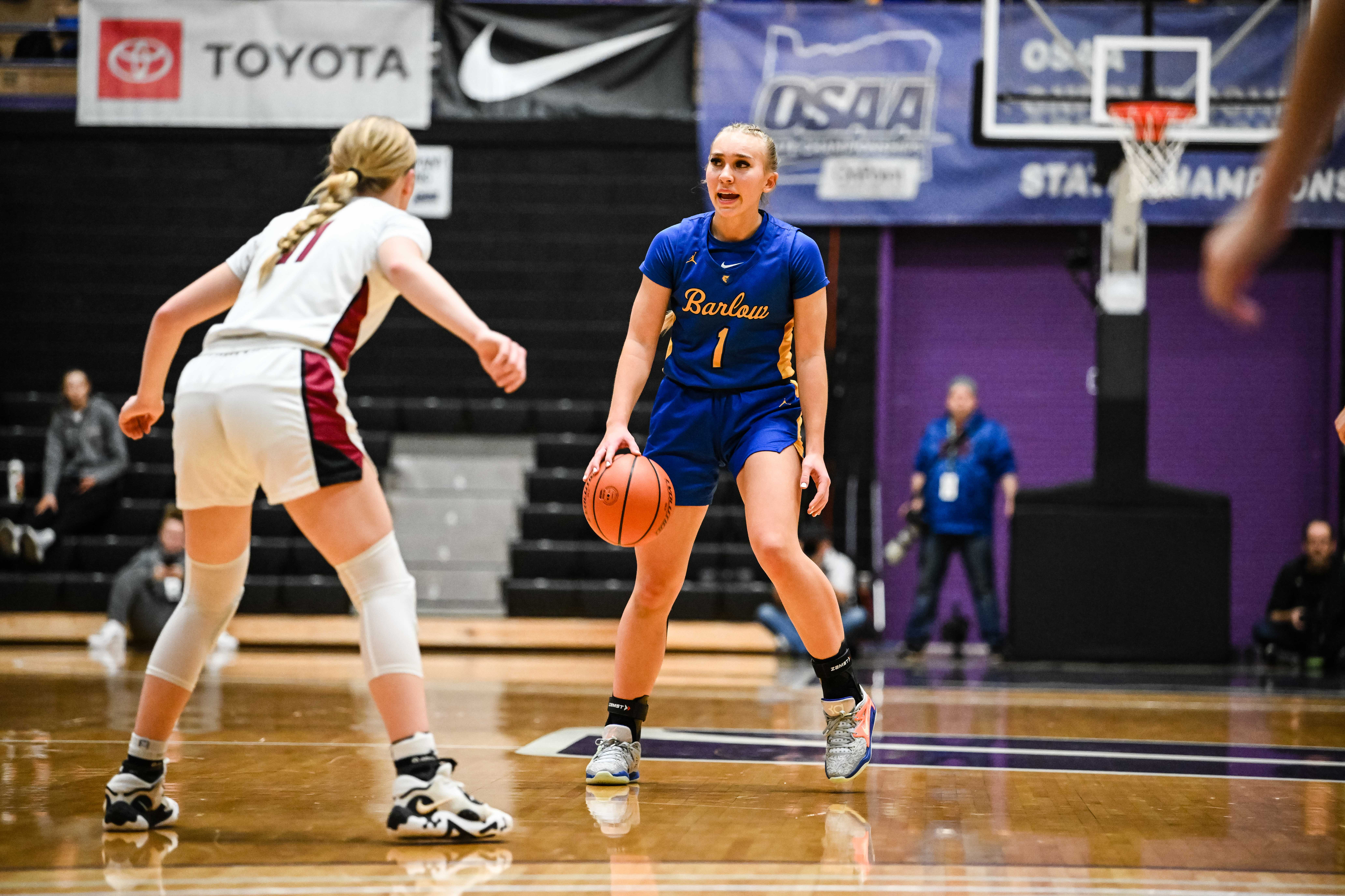 Barlow Tualatin 6A Oregon girls basketball quarterfinal Naji Saker -67